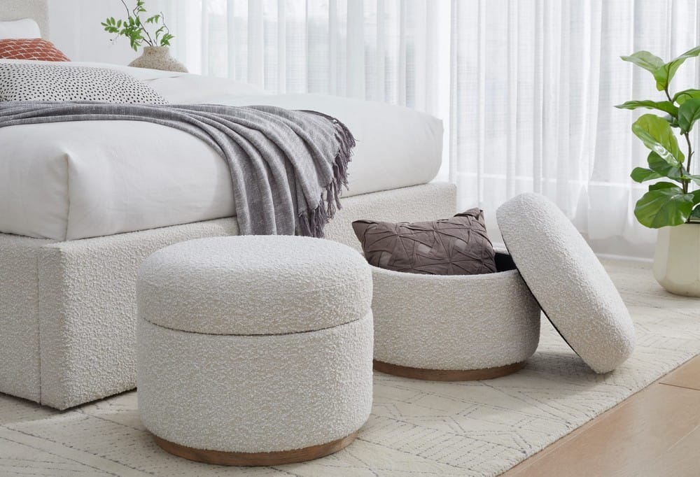 Modus Furniture - Off-White Upholstered Storage Ottoman in Ricotta Boucle (2026) - MQMY93 view 3