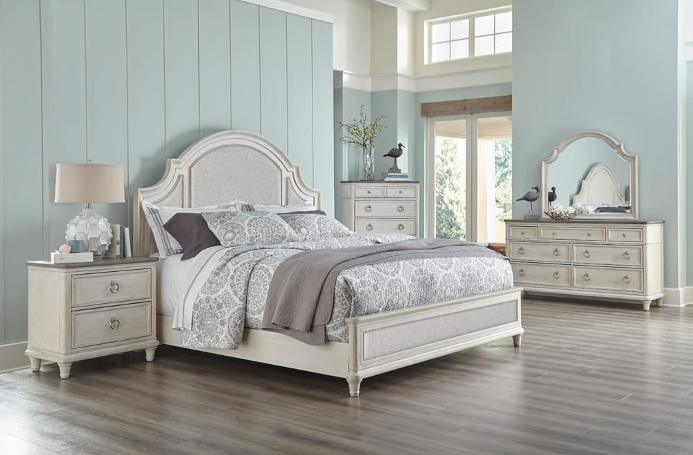 Panama Jack - Sonoma Upholstered Queen Bed Complete - 160-250C view 5