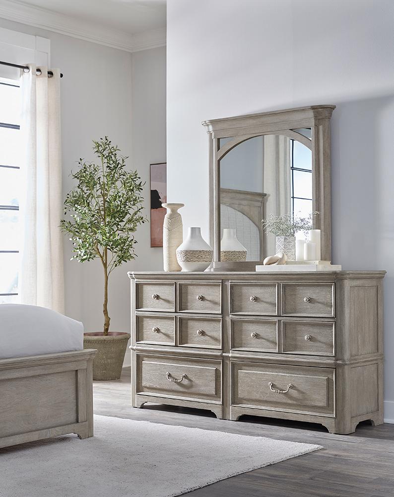 Pulaski - Abbotts Glen 6 Drawer Dresser in Windmill Grey - P385100_CLOSEOUT veiw 9