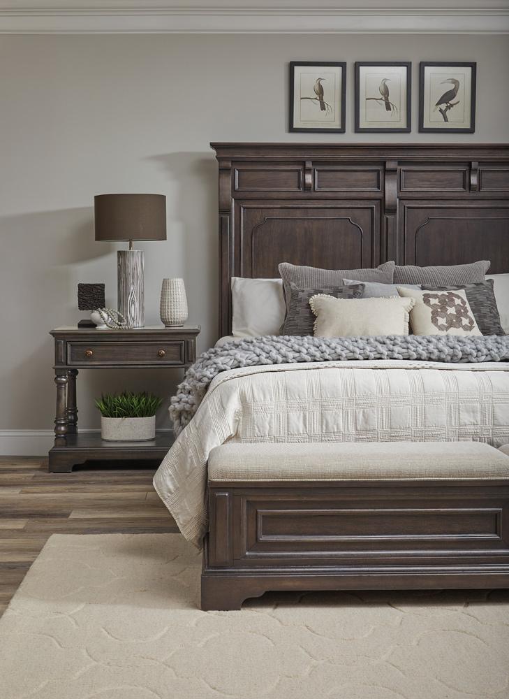 Pulaski - Hickory Creek Bachelors Chest with Storage Drawer - P386123 veiw 6