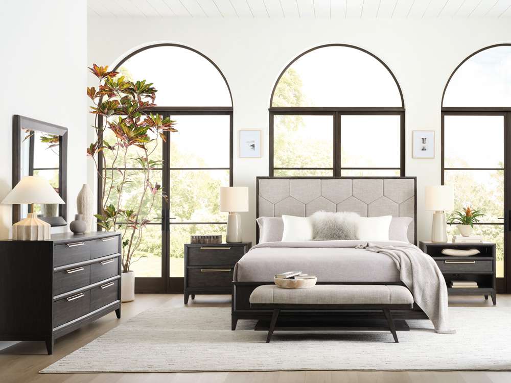 Pulaski - Quincy California King Upholstered Bed - P375-BR-K5_CLOSEOUT veiw 6