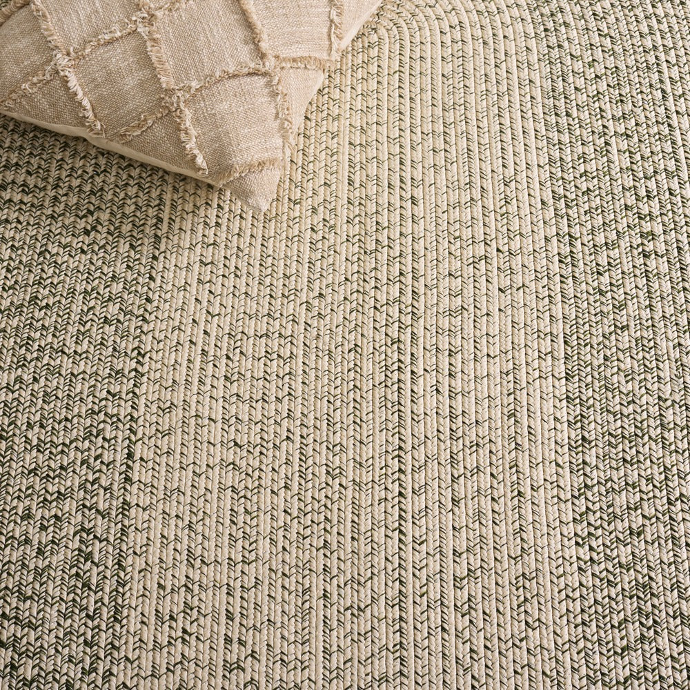 Safavieh - Braided 220B Beige / Green - 5" X 8" - BRA220B-5 view 3