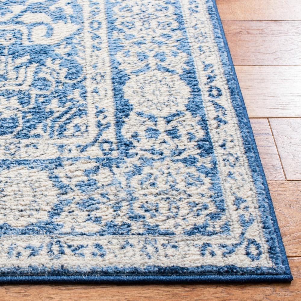 Safavieh - Brentwood 832A Ivory / Navy - 6" X 8" - BNT832A-68 view 3