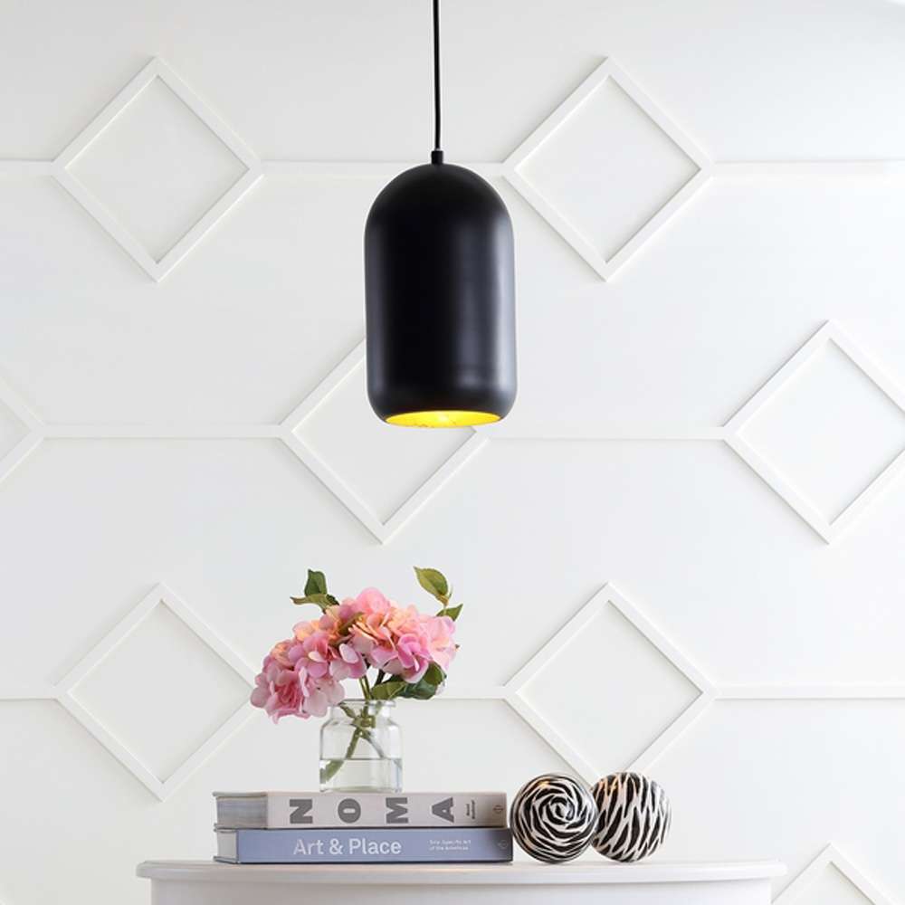 Safavieh - Carisir 7 Inch Pendant - Black - PND4040A veiw 2
