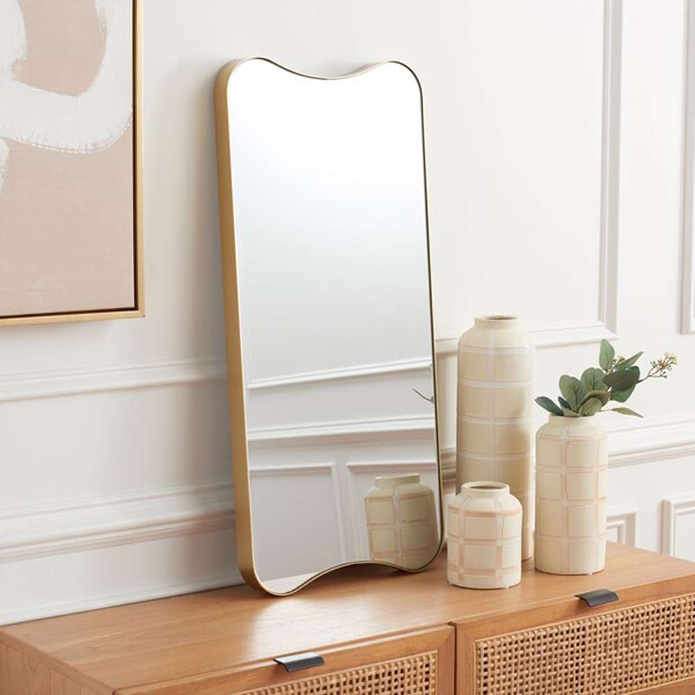 Safavieh - Hyla 14in Mirror - Gold - MRR8008A veiw 2