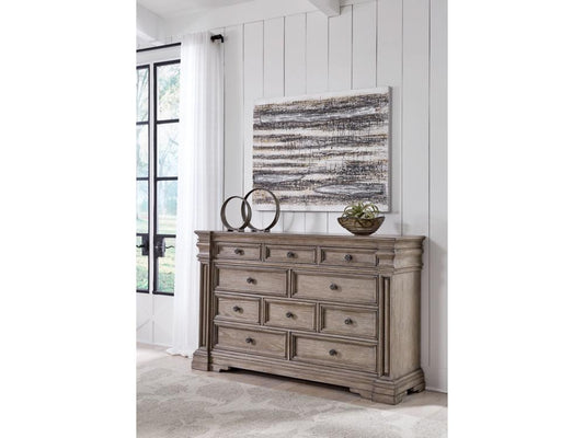 Signature Design by Ashley - Blairhurst Dresser in Light Grayish Brown - B916-31 veiw 2