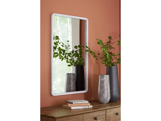 Signature Design by Ashley - Brocky Accent Mirror in White - A8010293 veiw 2