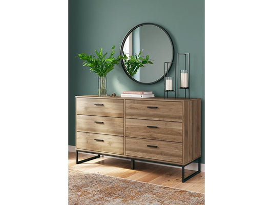 Signature Design by Ashley - Deanlow Six Drawer Dresser in Honey - EB1866-231 veiw 2