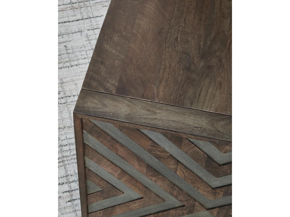 Signature Design by Ashley - Dreggan End Table in Brown - T567-2 veiw 4