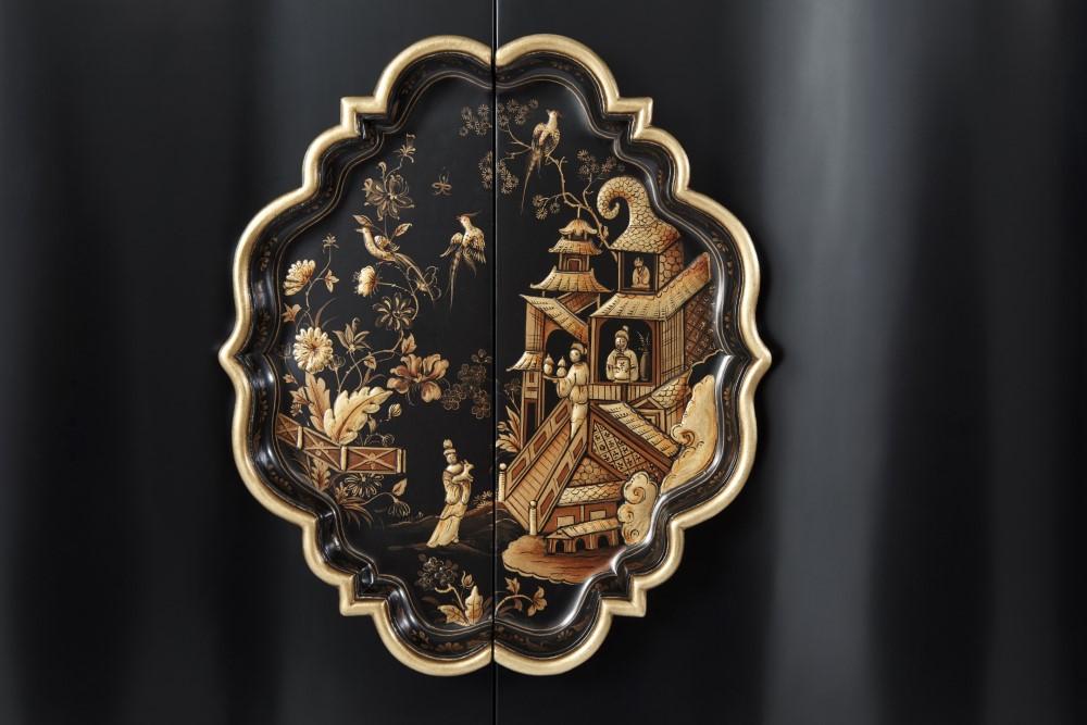 Theodore Alexander - Althorp Living History Medallion Sideboard - AL61090 veiw 4