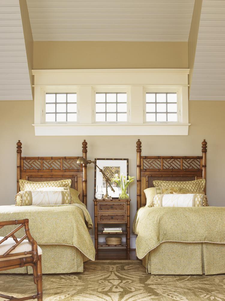 Tommy Bahama Home - Island Estate Ginger Island Bedside Chest - 531-622 veiw 3