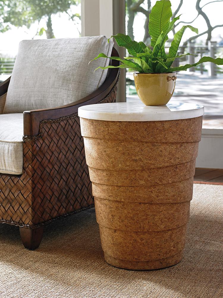 Tommy Bahama Home - Island Fusion Kendari Round Accent Table - 556-951 veiw 3