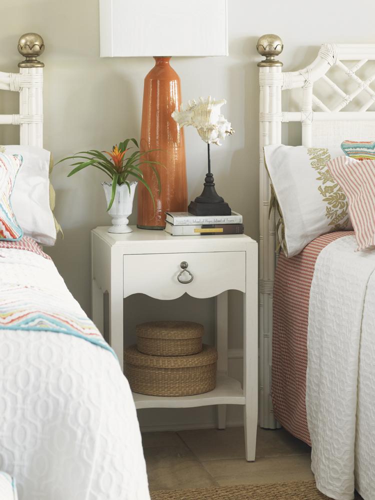 Tommy Bahama Home - Ivory Key Water Street Bedside Table - 543-622 veiw 3
