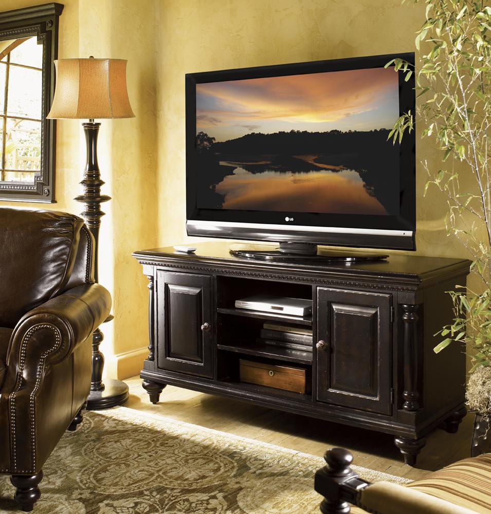 Tommy Bahama Home - Kingstown Harrington Media Console - 619-907 veiw 3