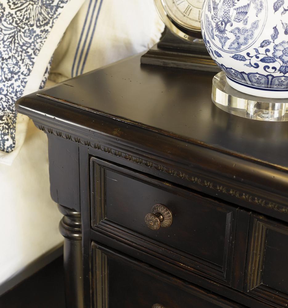 Tommy Bahama Home - Kingstown Stony Point Night Stand - 619-624 veiw 3