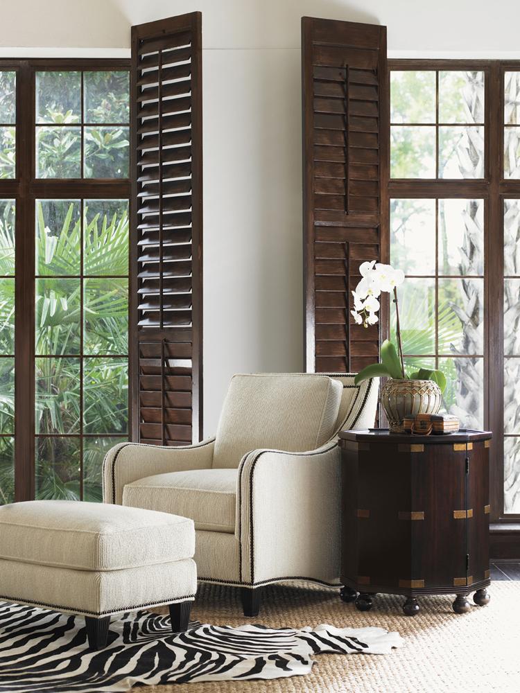 Tommy Bahama Home - Royal Kahala Pacific Campaign Accent Table - 537-952 veiw 3
