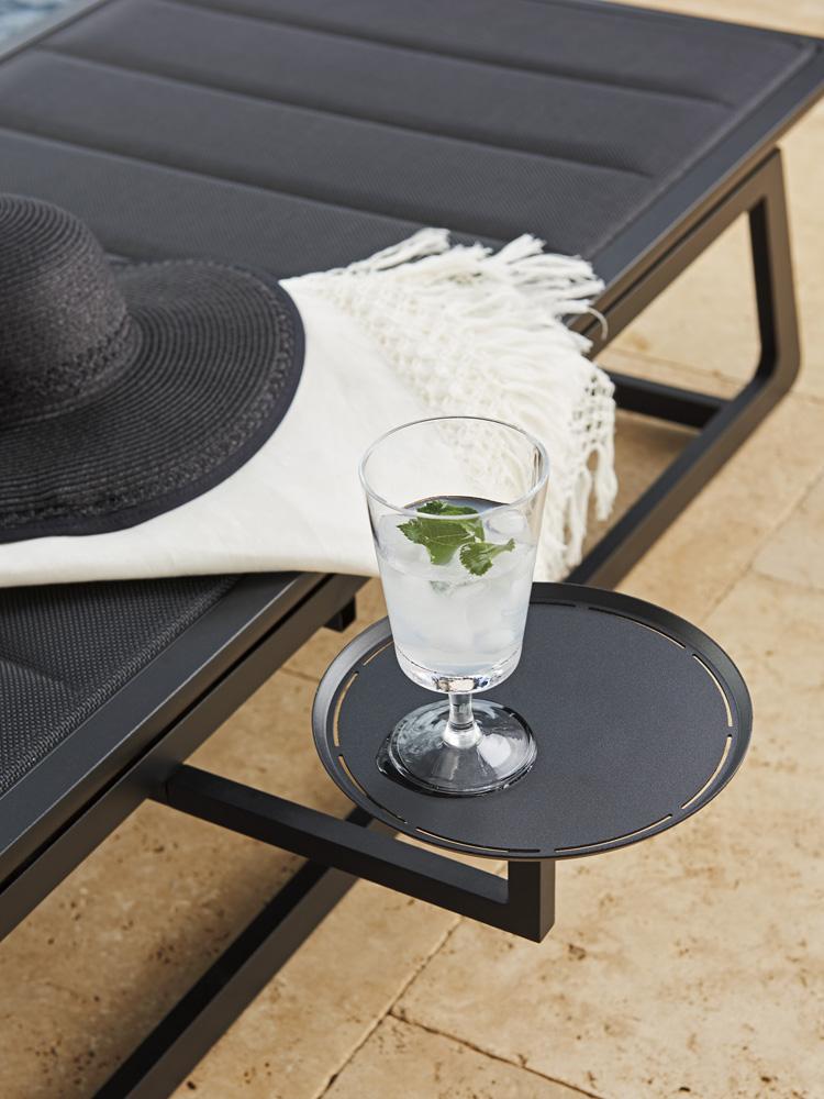 Tommy Bahama Outdoor - South Beach Chaise Lounge, Obsidian - 3940-75 veiw 3