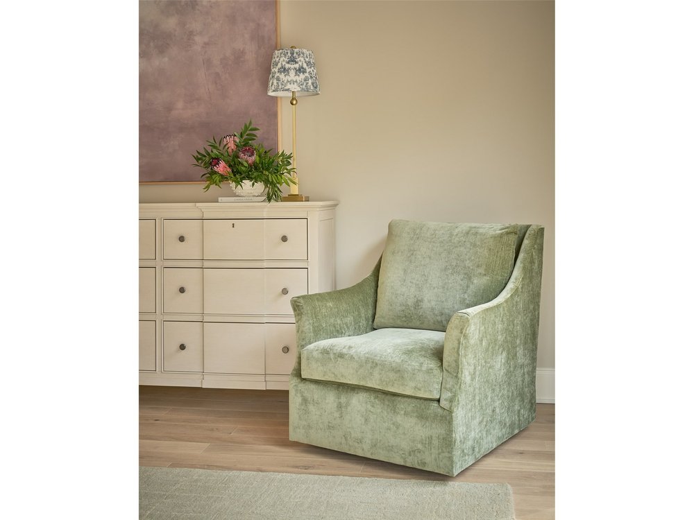 Universal Furniture - Birchaven - Willow Dresser - U550A040 view 6