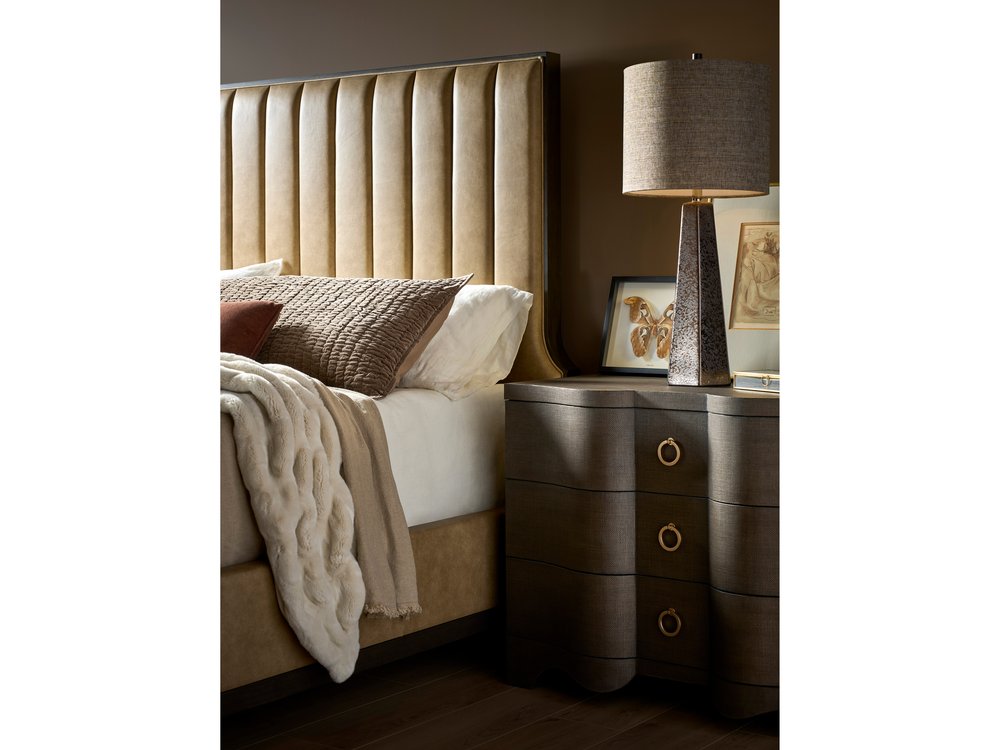 Universal Furniture - Fenwick Upholstered Bed King - U600320B view 9