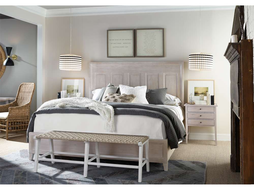 Universal Furniture - Haines Queen Bed - U011250B veiw 4