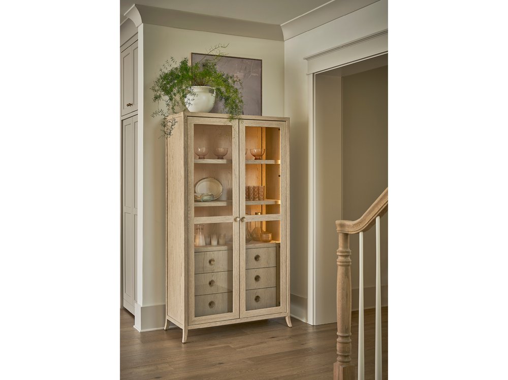 Universal Furniture - Velora Display Cabinet - U610675 view 7