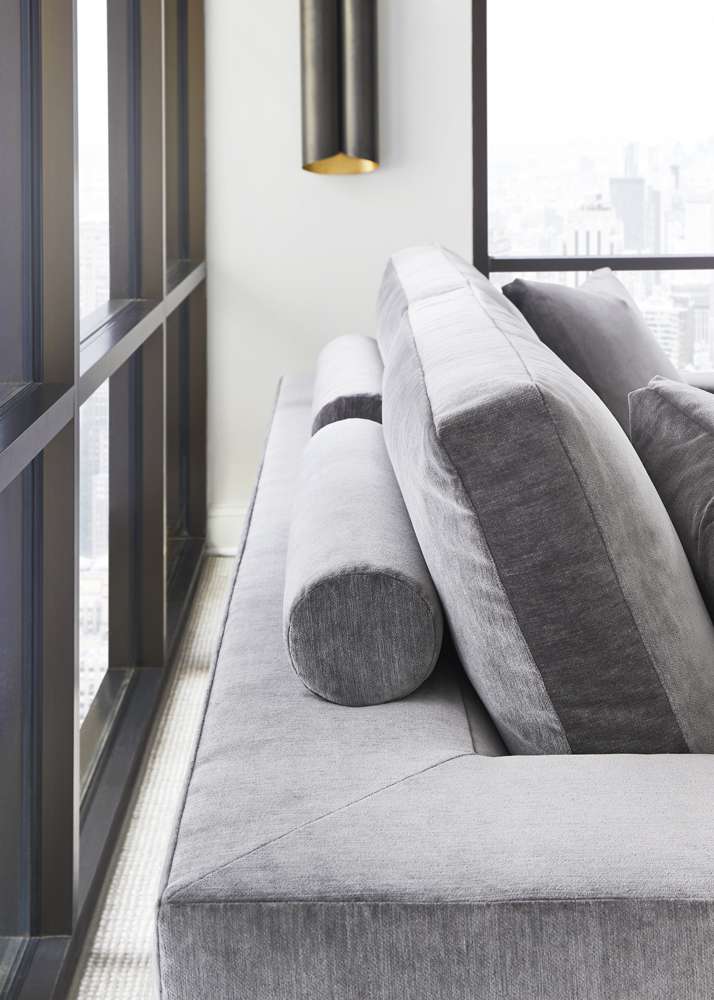 Vanguard - Ease Lucca Two Seat Sofa - T8V1592S veiw 7