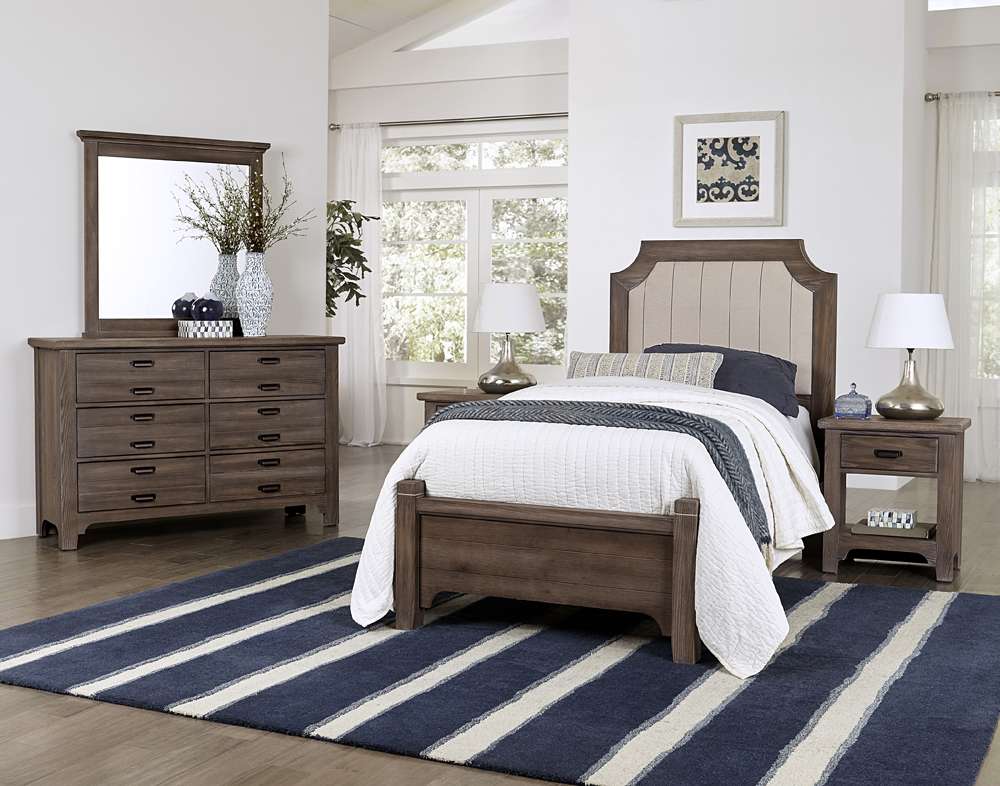Vaughan Bassett - Bungalow Double Dresser with 6 Drawers in Folkstone - 740-001_vaughan veiw 4