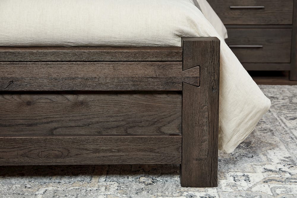 Vaughan Bassett - Dovetail - Queen Poster Bed With Poster Fb - Java - 750-558-855-922 view 4