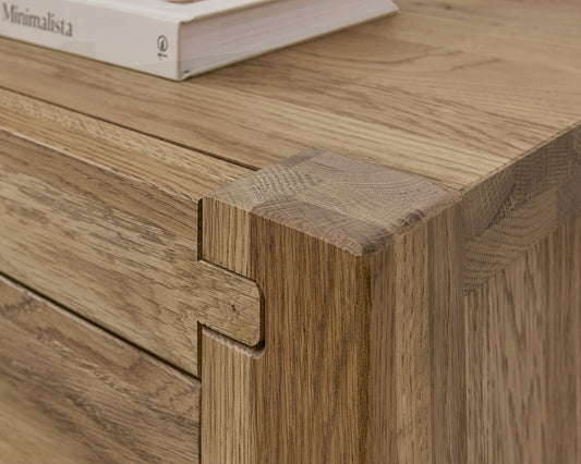 Vaughan Bassett - Joinery - Dresser - 6 Drwr - Natural Oak - 192-003 view 2