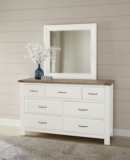 Vaughan Bassett - Maple Road - Triple Dresser - 7 Drwr - Two Tone - 116-003 view 2