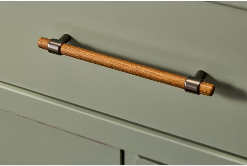 Vaughan Bassett - Pure Maple - Dresser - 7 Drwr - Sage - 183-003 view 5