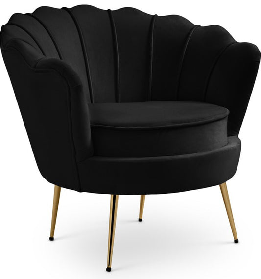 Meridian Furniture Gardenia Collection