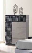 J&M Furniture Roma Collection