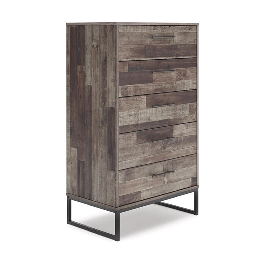Signature Design by Ashley Neilsville Collection