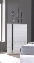 J&M Furniture Palermo Collection