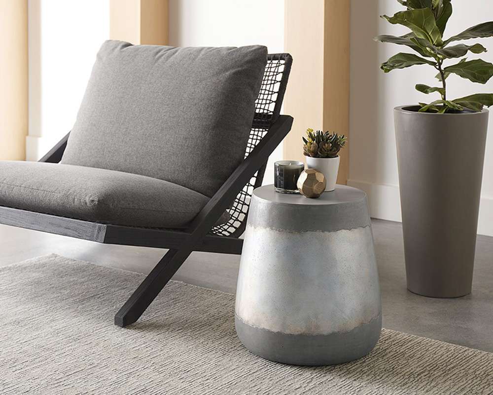 Sunpan - Solterra Aries Side Table - Silver - 101376 veiw 3