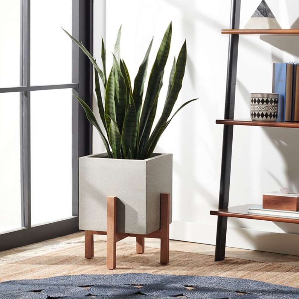 Safavieh - Borsla Planter - Light Grey - PAT1512B veiw 2