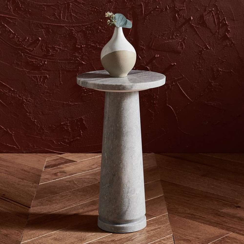 Safavieh - Valentia Round Marble Accent Table - Light Grey - SFV9704A veiw 3