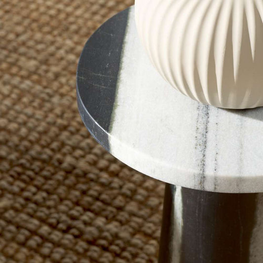 Safavieh - Valentia Round Marble Accent Table - White - Black - SFV9704F veiw 2