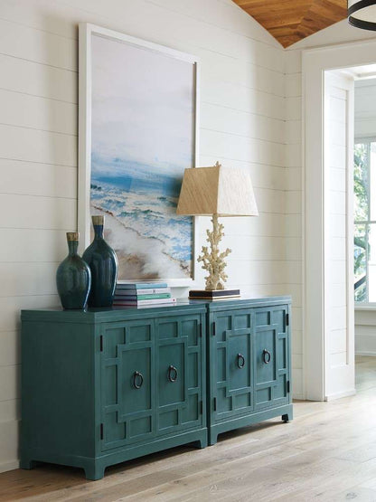 Barclay Butera - Collins Bachelors Chest - 01-0923-624 veiw 2