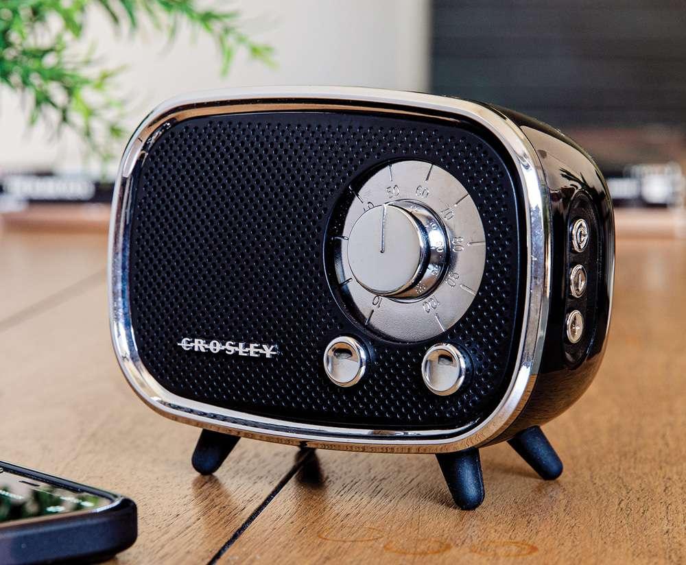 Crosley Radio - Rondo Bluetooth Speaker In Black - CR3039A-BK veiw 2