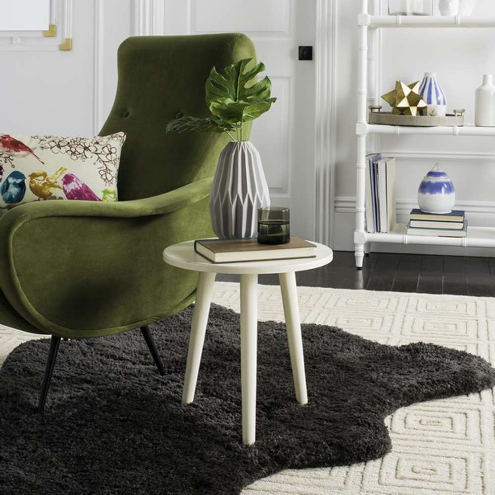 Safavieh - Orion Round Accent Table - Vintage White - ACC5700A veiw 2
