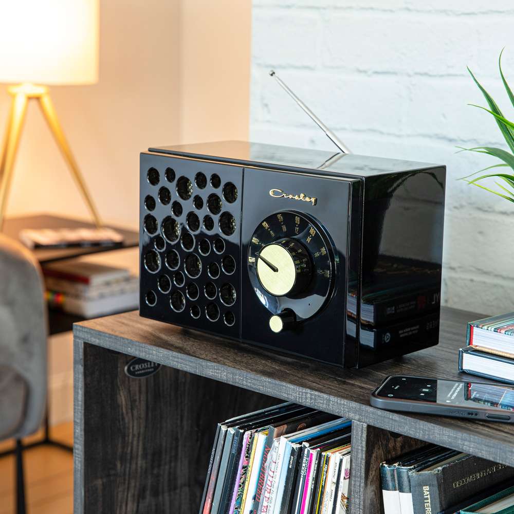 Crosley Radio - Maverick Radio In Black - CR3042A-BK veiw 9