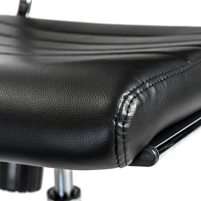 Euro Style - Axel Low Back Office Chair w/o Armrests in Black with Aluminum Base - 10608-BLK veiw 7