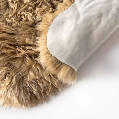 Four Hands - Lalo Lambskin Rug - Beige Lambskin - 3.25x6 - 223281-003 veiw 2