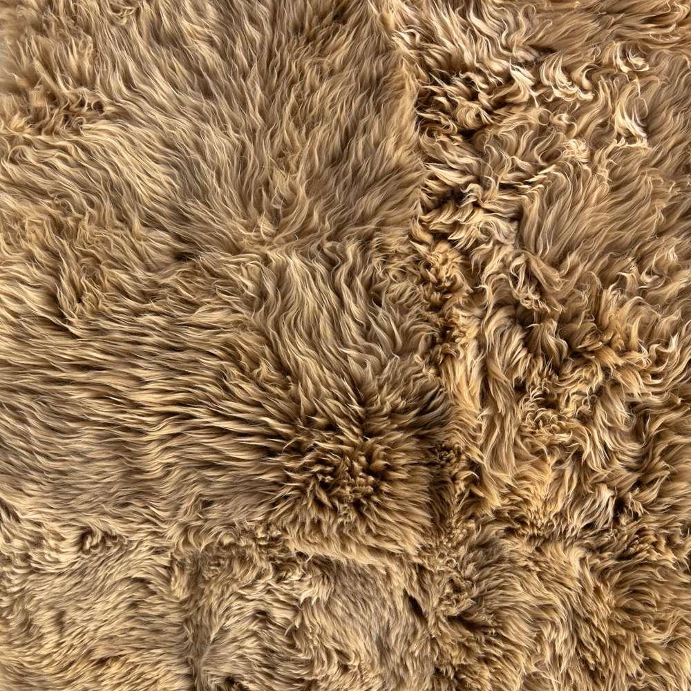 Four Hands - Lalo Lambskin Rug - Beige Lambskin - 3.25x6 - 223281-003 veiw 3