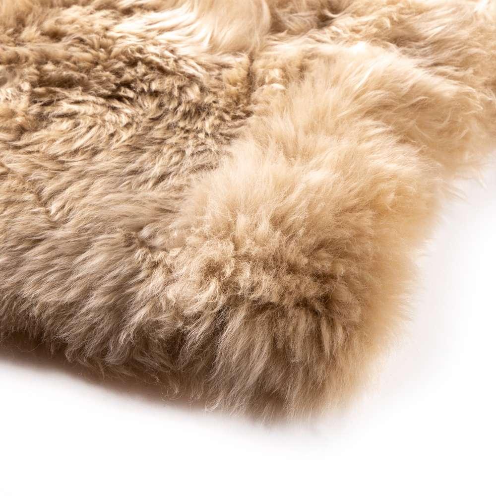 Four Hands - Lalo Lambskin Throw - Beige Lambskin - 102712-003 veiw 3