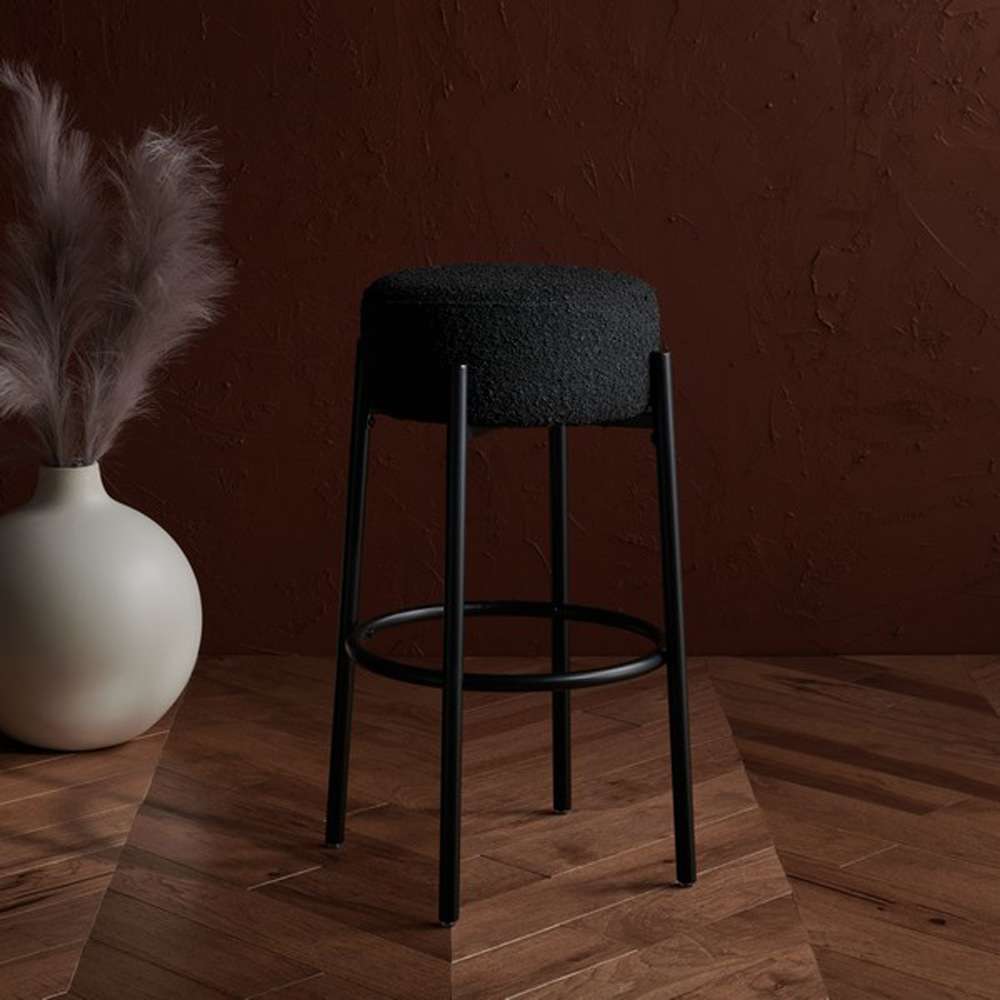 Safavieh - Paisleigh Metal Leg Barstool - Black - SFV5031B veiw 3