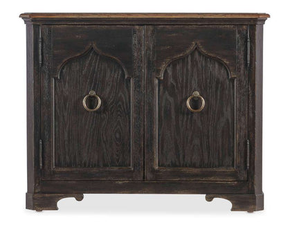 Hooker Furniture - Americana Two-Door Nightstand - 7050-90017-89 veiw 3