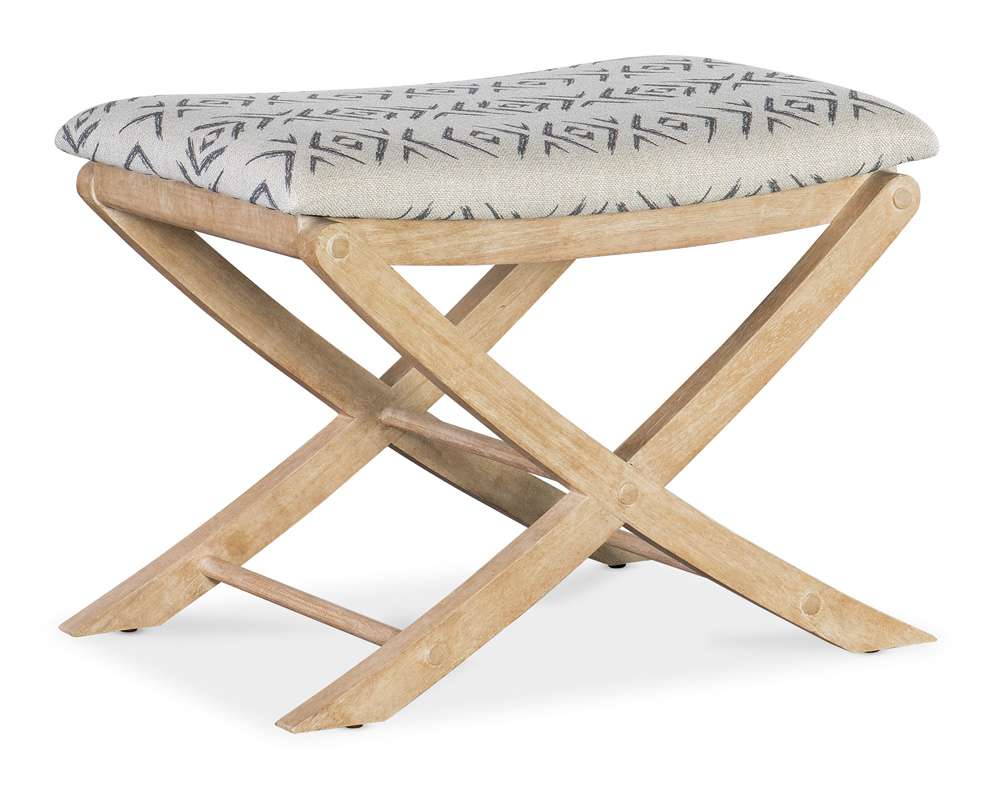 Hooker Furniture - Retreat Camp Stool Bed Bench - 6950-90119-80 view 1